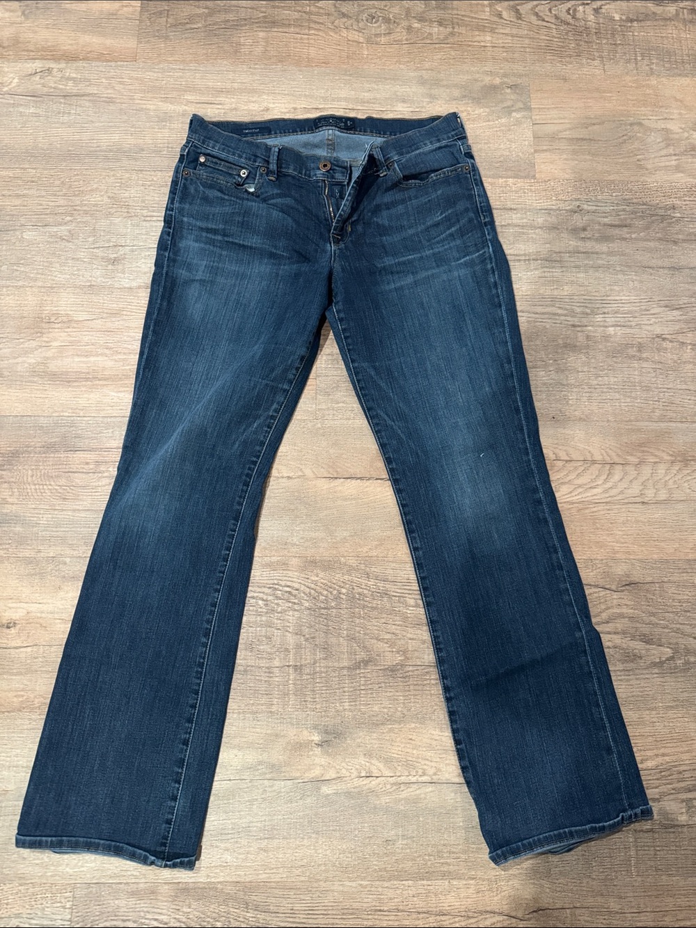 Women’s Dark Blue Bootcut Jeans